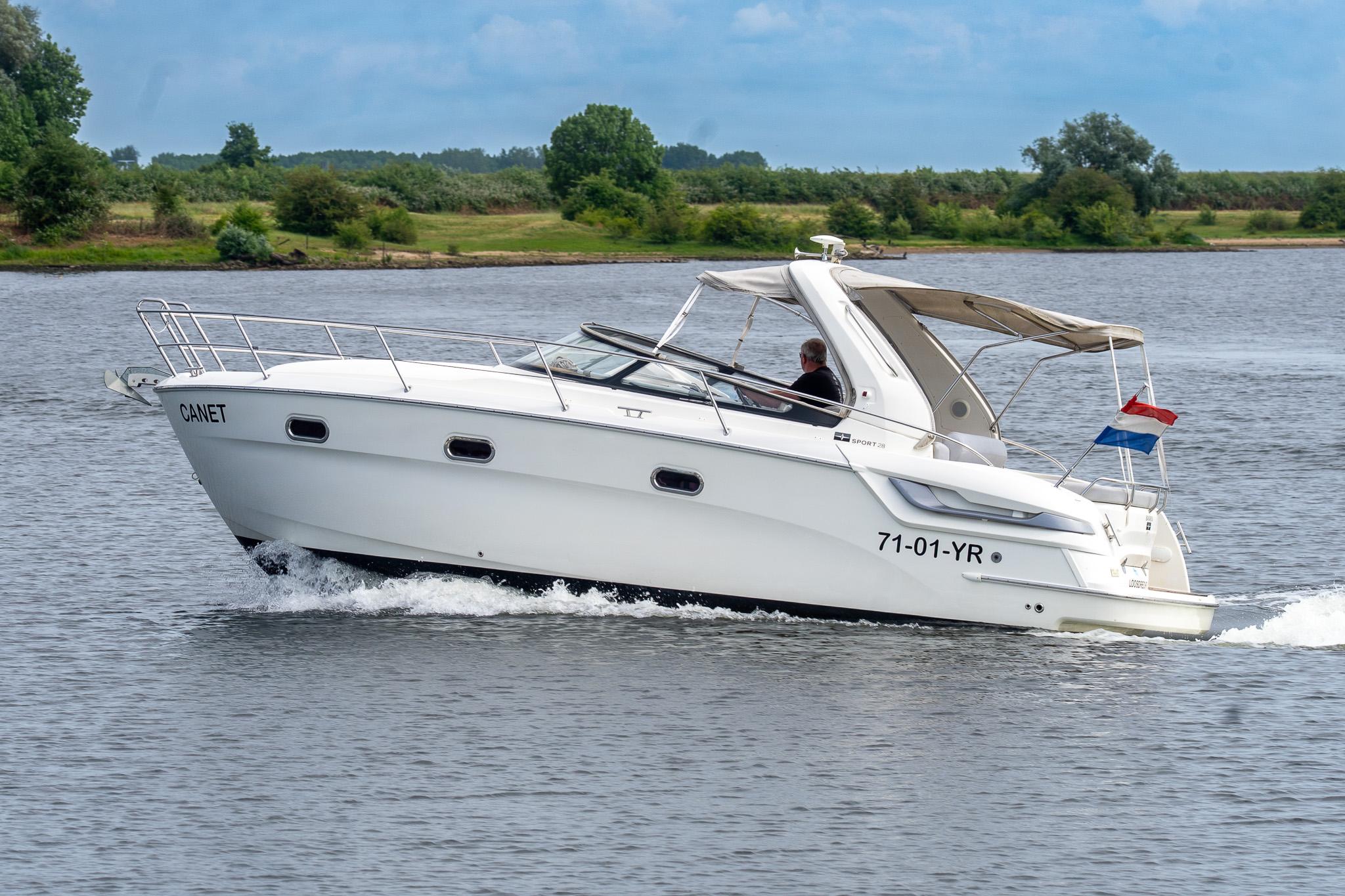 Bavaria 28 Sport — foto 1 van 47