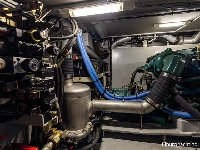 Sturier 480 AC - Vast Stuurhuis - Stabilizers — foto 59 van 99