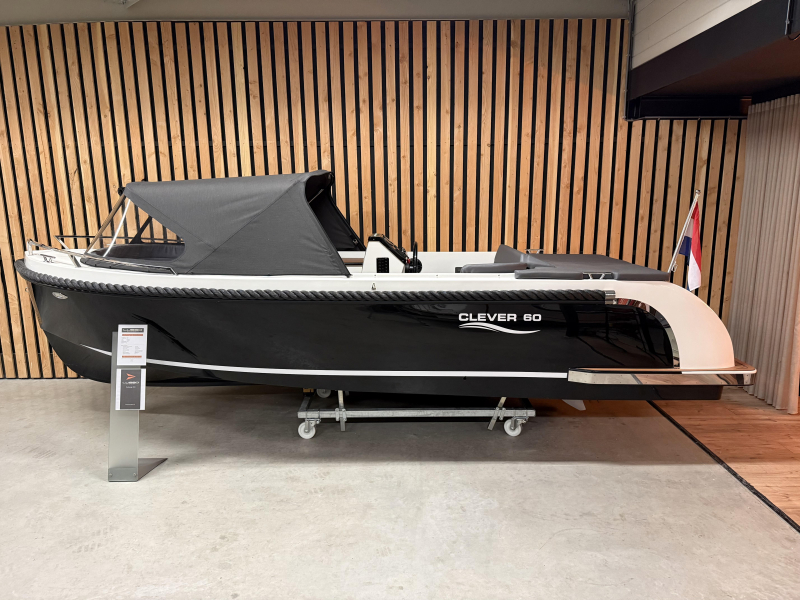 Clever 60 Deluxe 40pk Honda Nieuw — foto 1 van 12