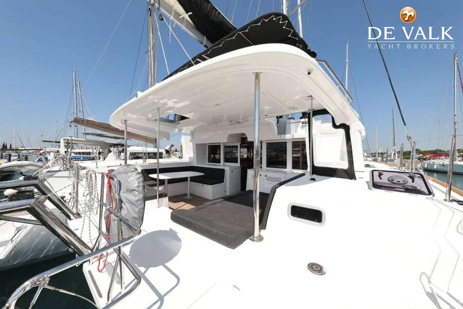 Lagoon 450 Flybridge — foto 6 van 25