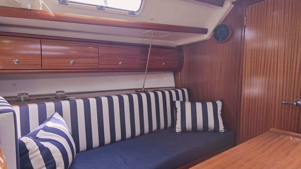 Bavaria  36 Cruiser — foto 26 van 38