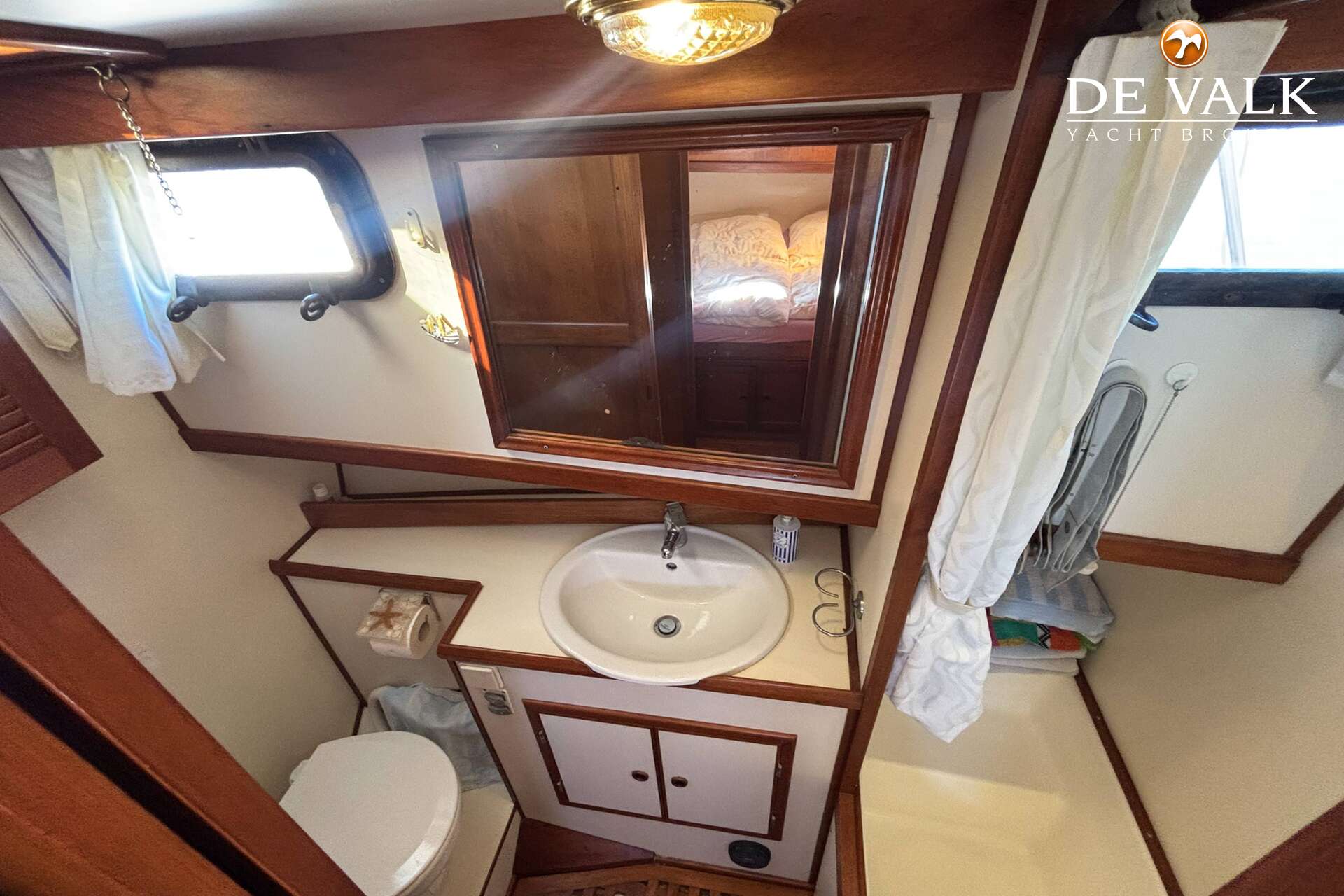 CHUNG HWA BOAT BUILDING TRAWLER 36 SEA SEDAN — foto 34 van 41