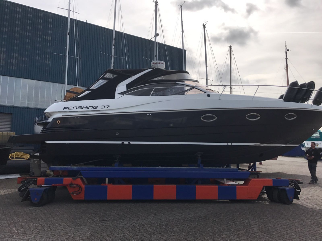 Pershing 37 — foto 38 van 42