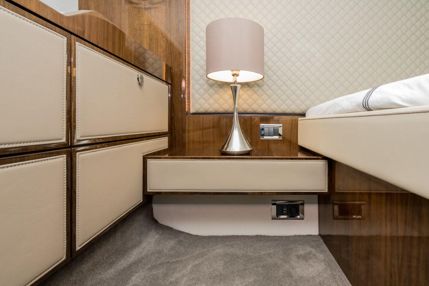 Fairline Squadron 50 — foto 38 van 52