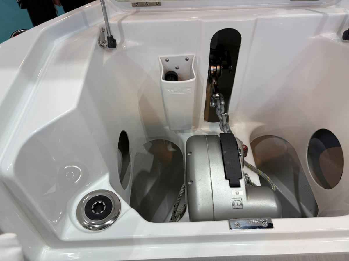 WELLCRAFT 28 T-Top Sport — foto 15 van 23