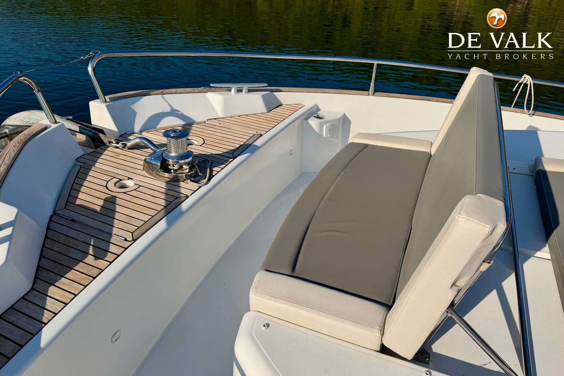 Beneteau Swift Trawler 50 — foto 10 van 38