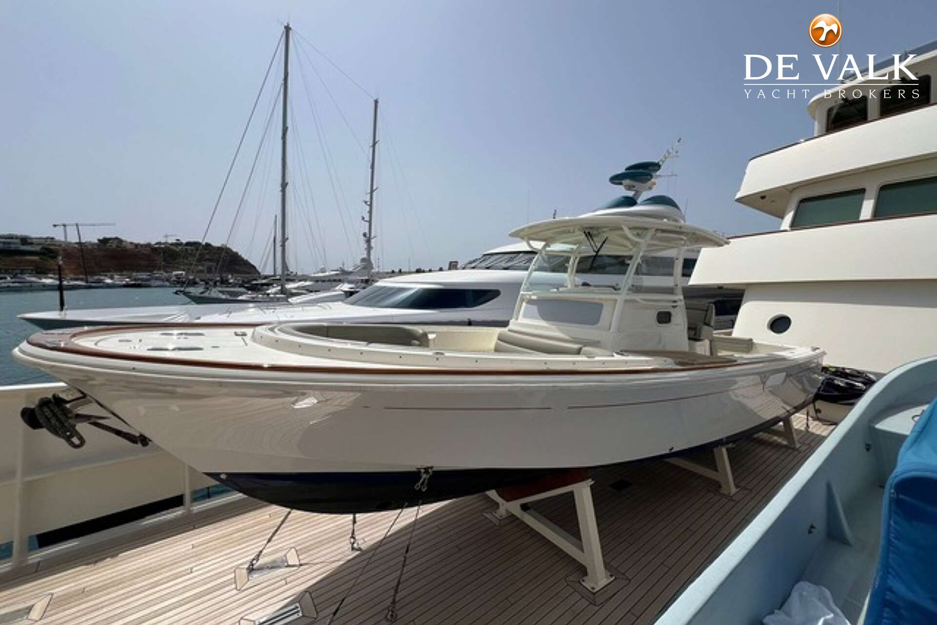 Hunt Surfhunter 33 — foto 2 van 15