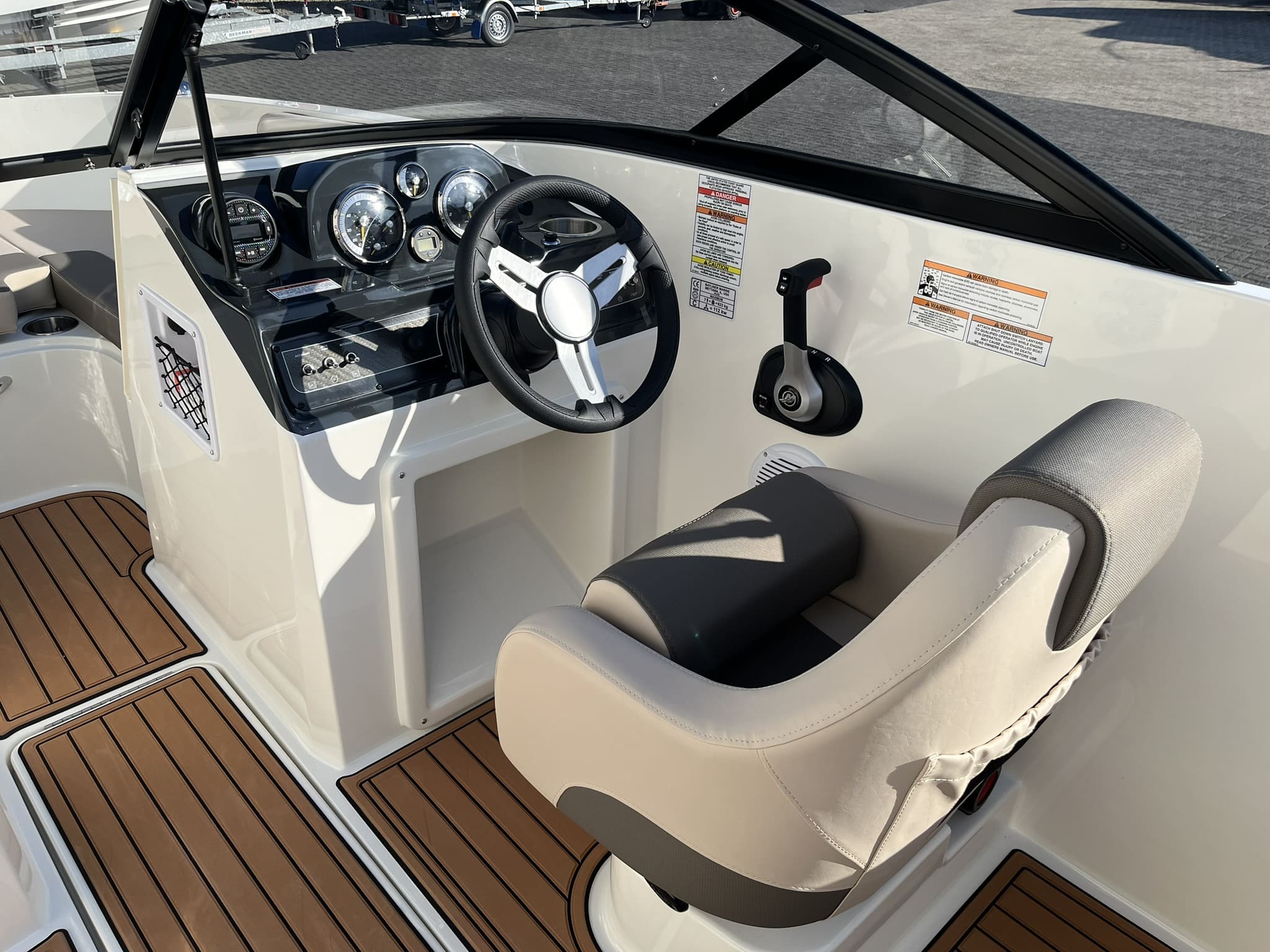 Bayliner VR4 Bowrider — foto 15 van 29