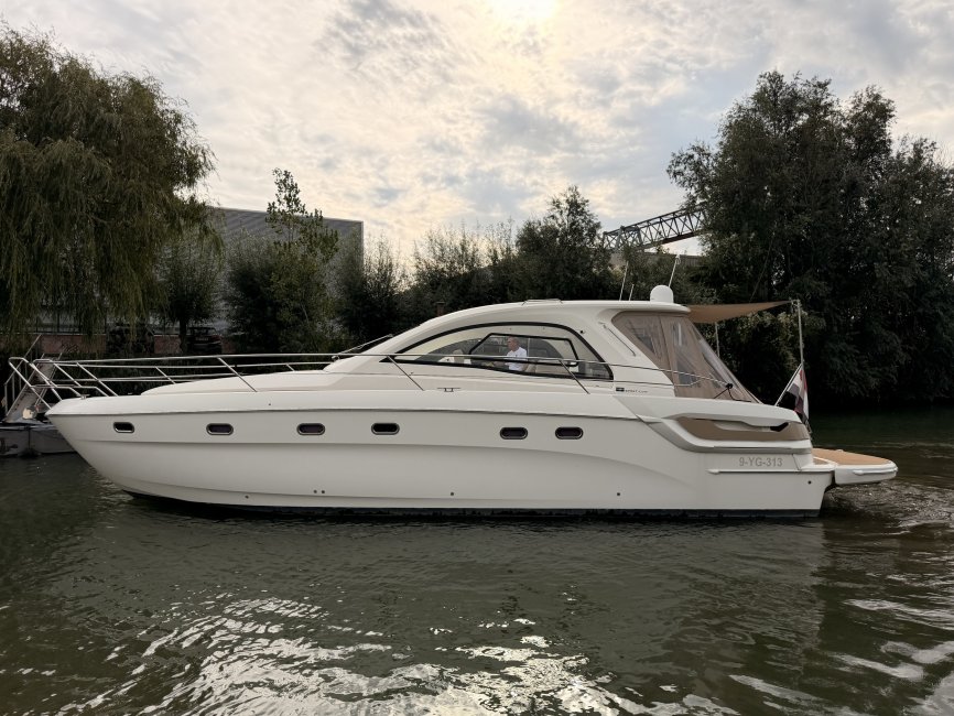 Bavaria Yachtbau GmbH Bavaria 43 HT — foto 5 van 12