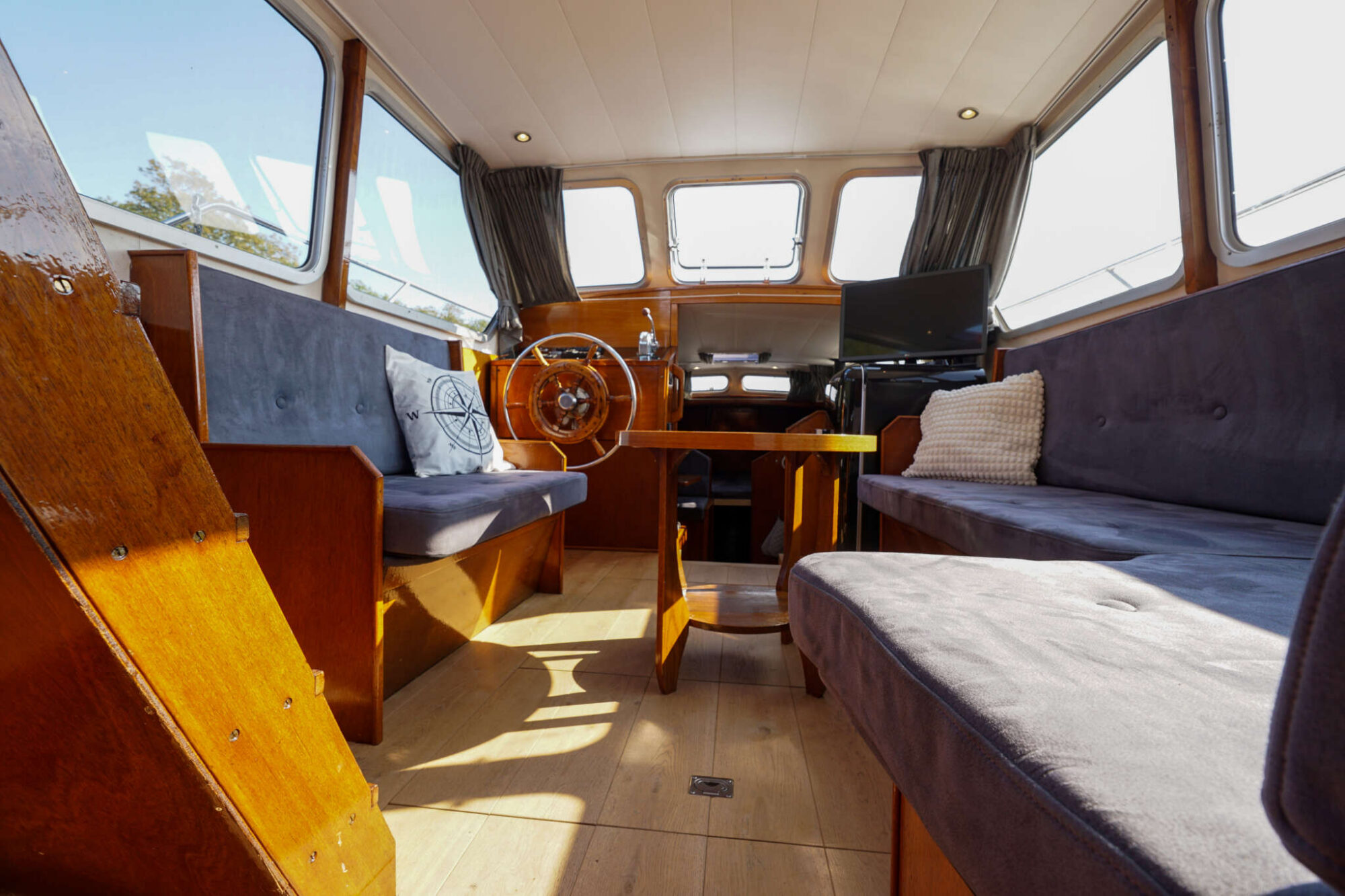 Valkkruiser 10.50 AK Cabrio — foto 31 van 57