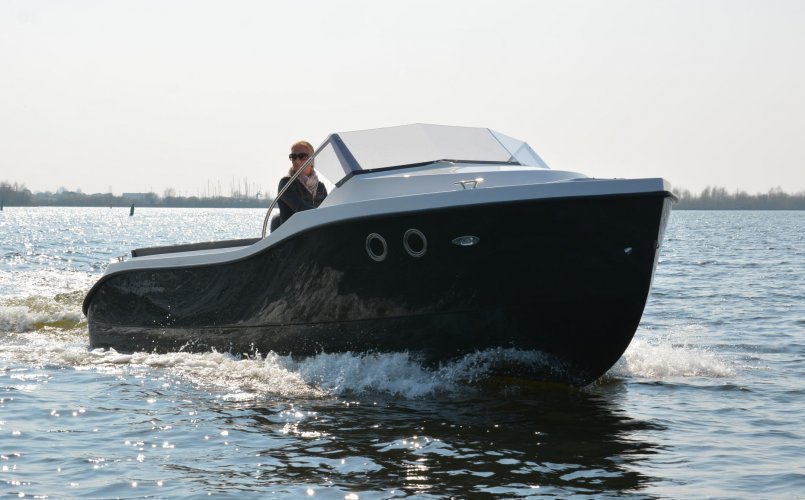 Oudhuijzer 600 Cabine — foto 2 van 3