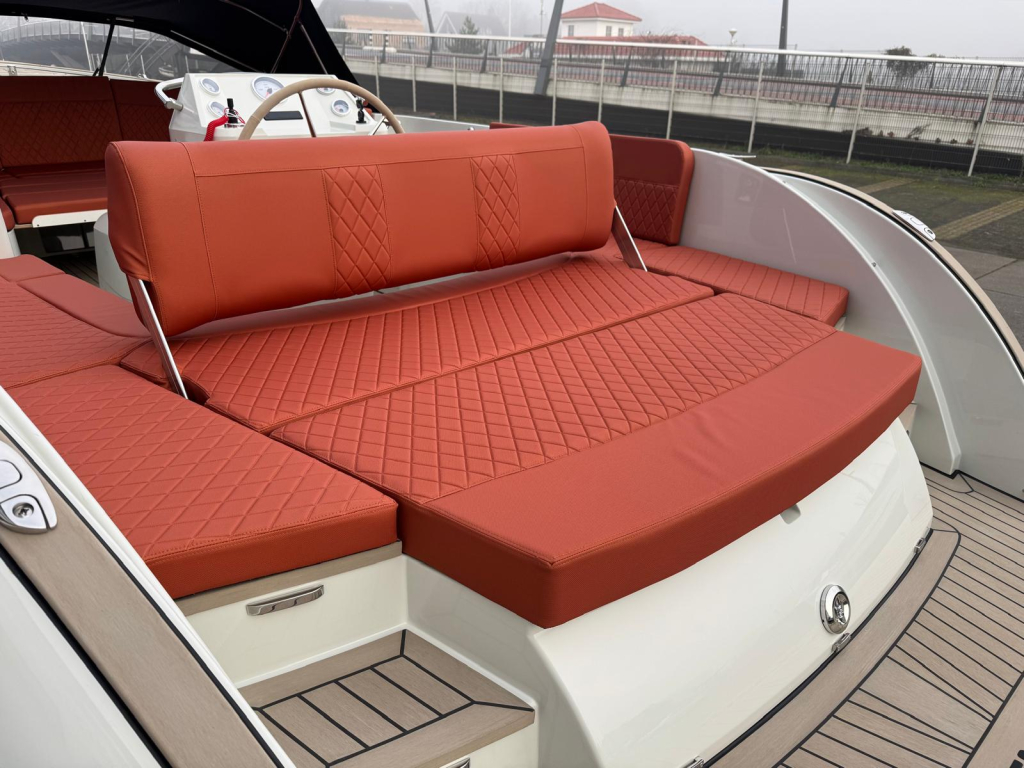 Antaris Seventy5 met Vetus 52 pk — foto 10 van 31