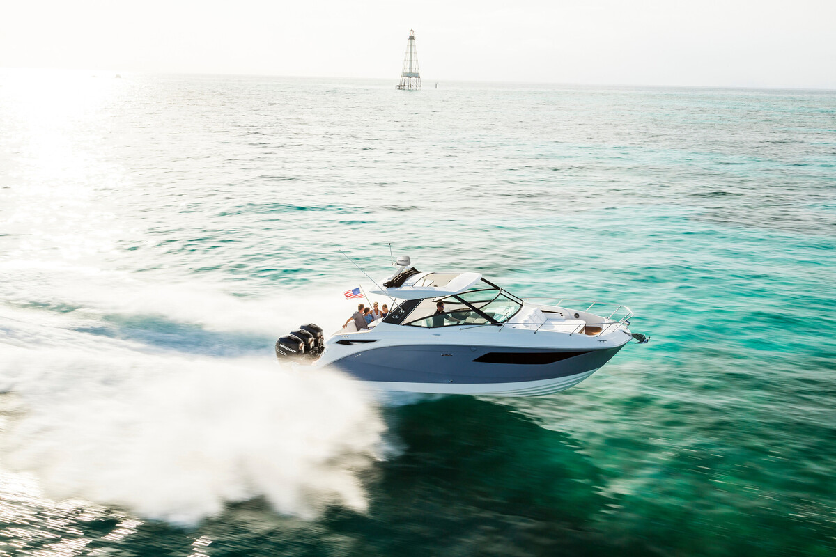 Sea Ray Sundancer 320 OB — foto 1 van 24