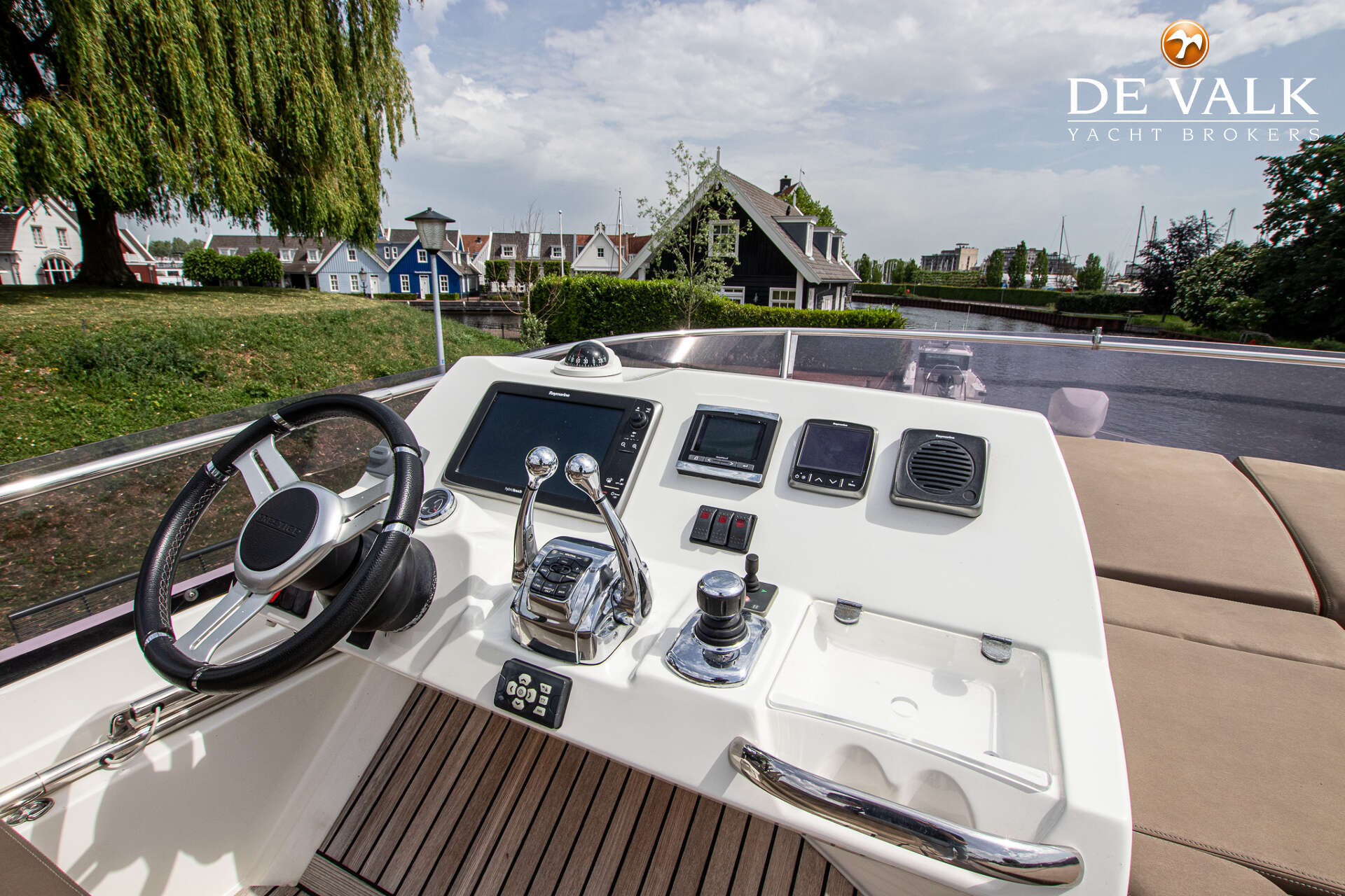 Prestige 550 Flybridge — foto 14 van 44
