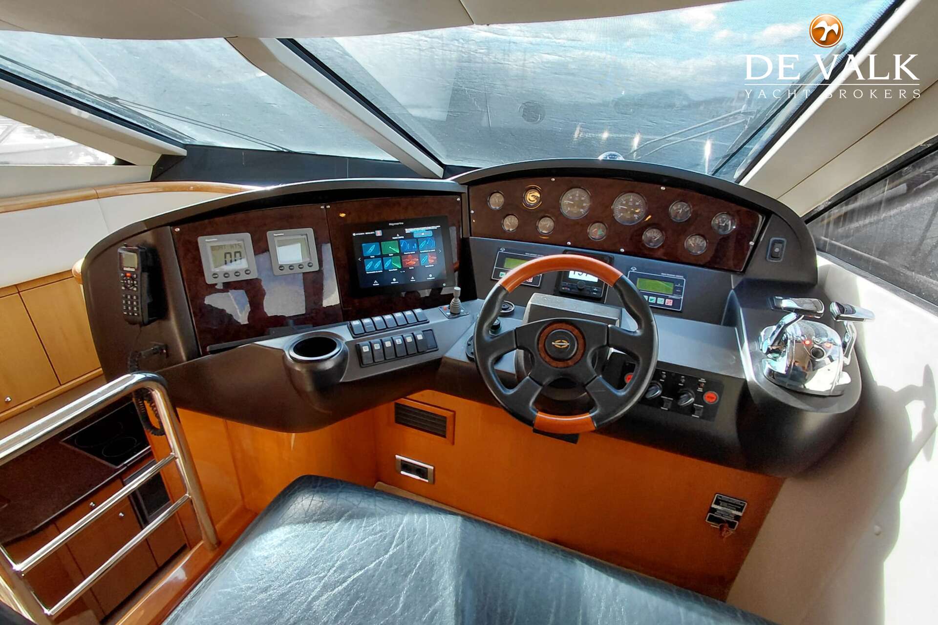 Sunseeker Manhattan 50 — foto 26 van 39