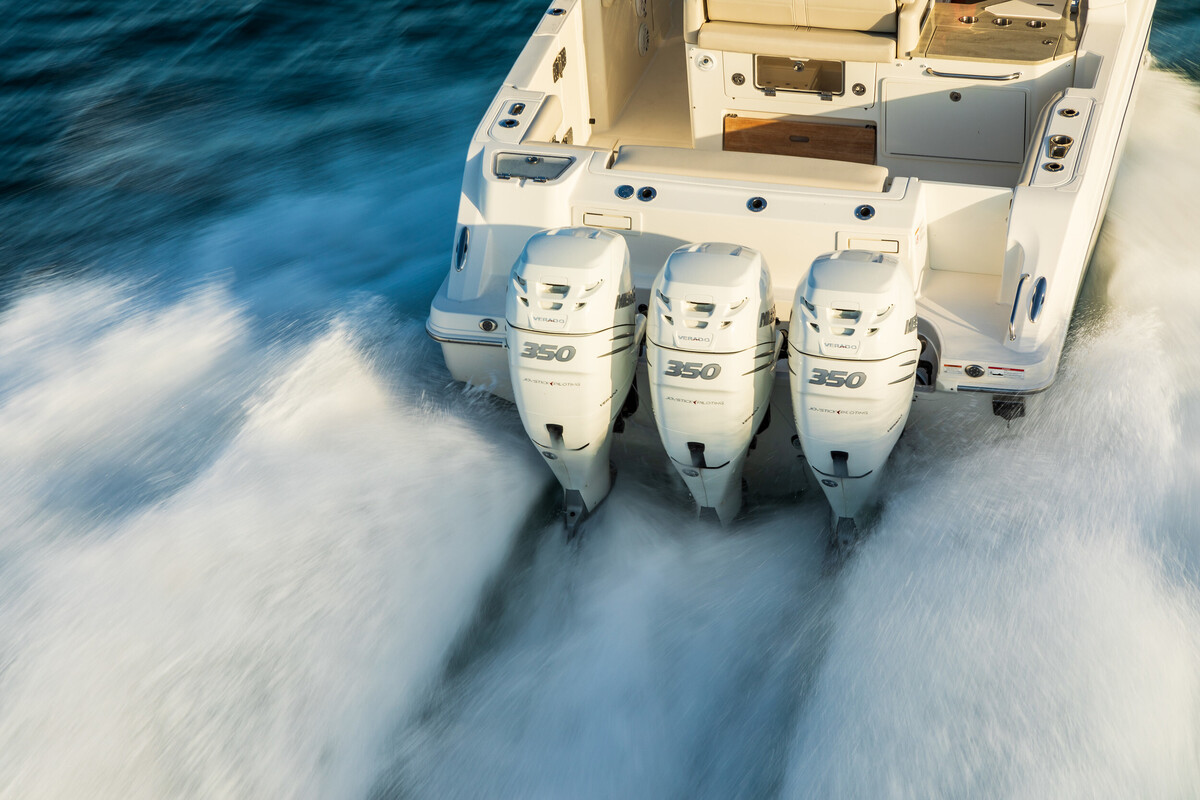 Boston Whaler 350 Realm — foto 30 van 32