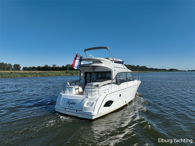 Bavaria E40 Flybridge — foto 85 van 87