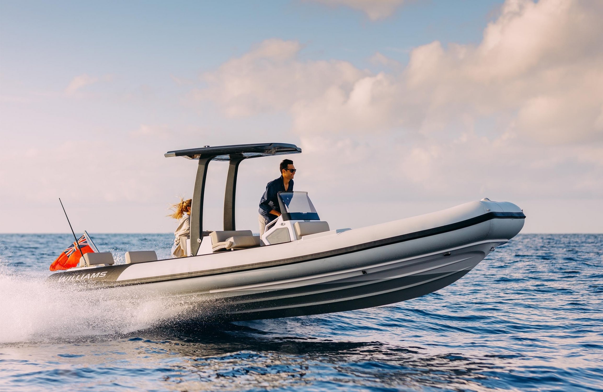 Williams Jettenders. YACHTING - Kriesels Shipbroker — foto 1 van 5