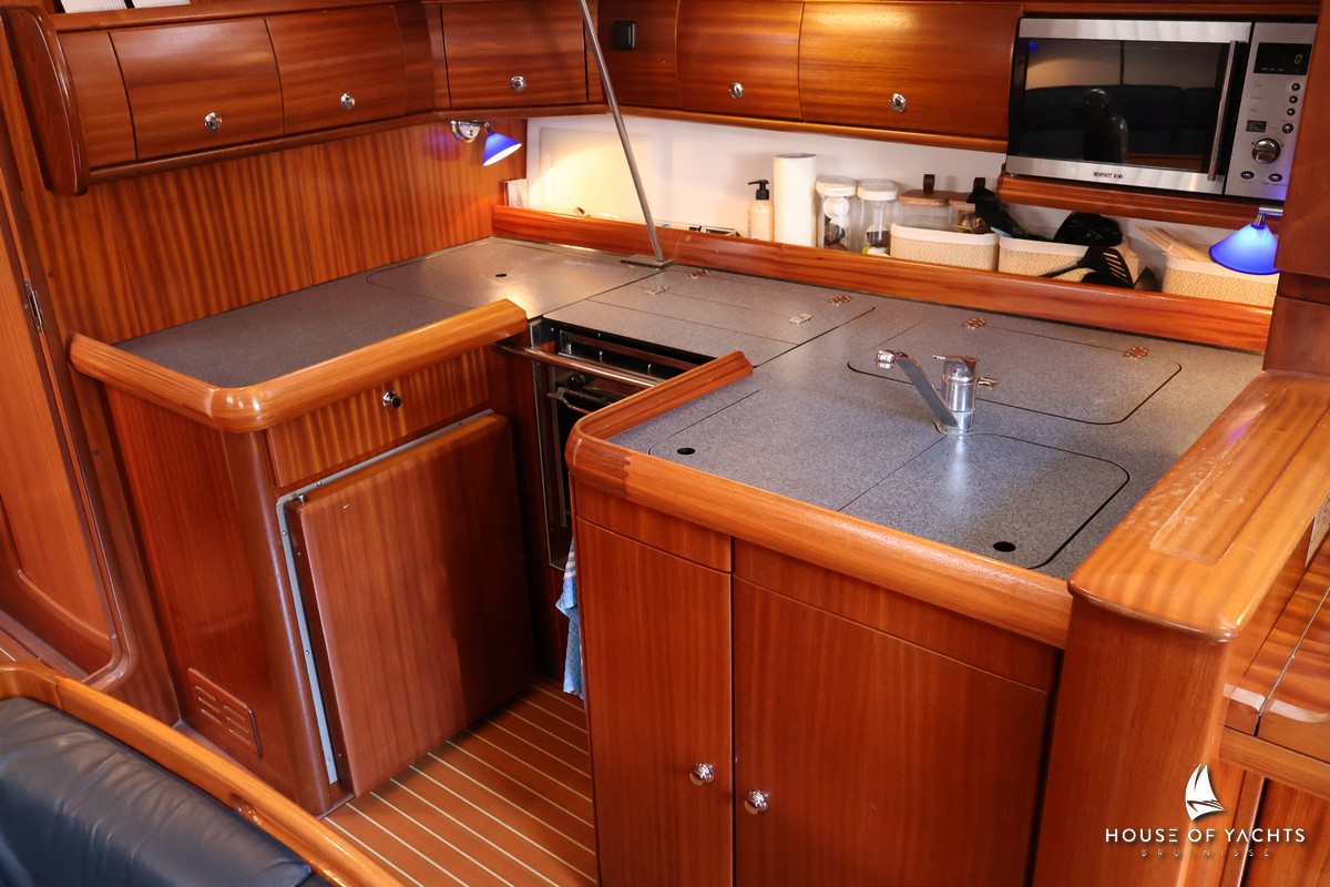 Bavaria 49-3 — foto 6 van 12