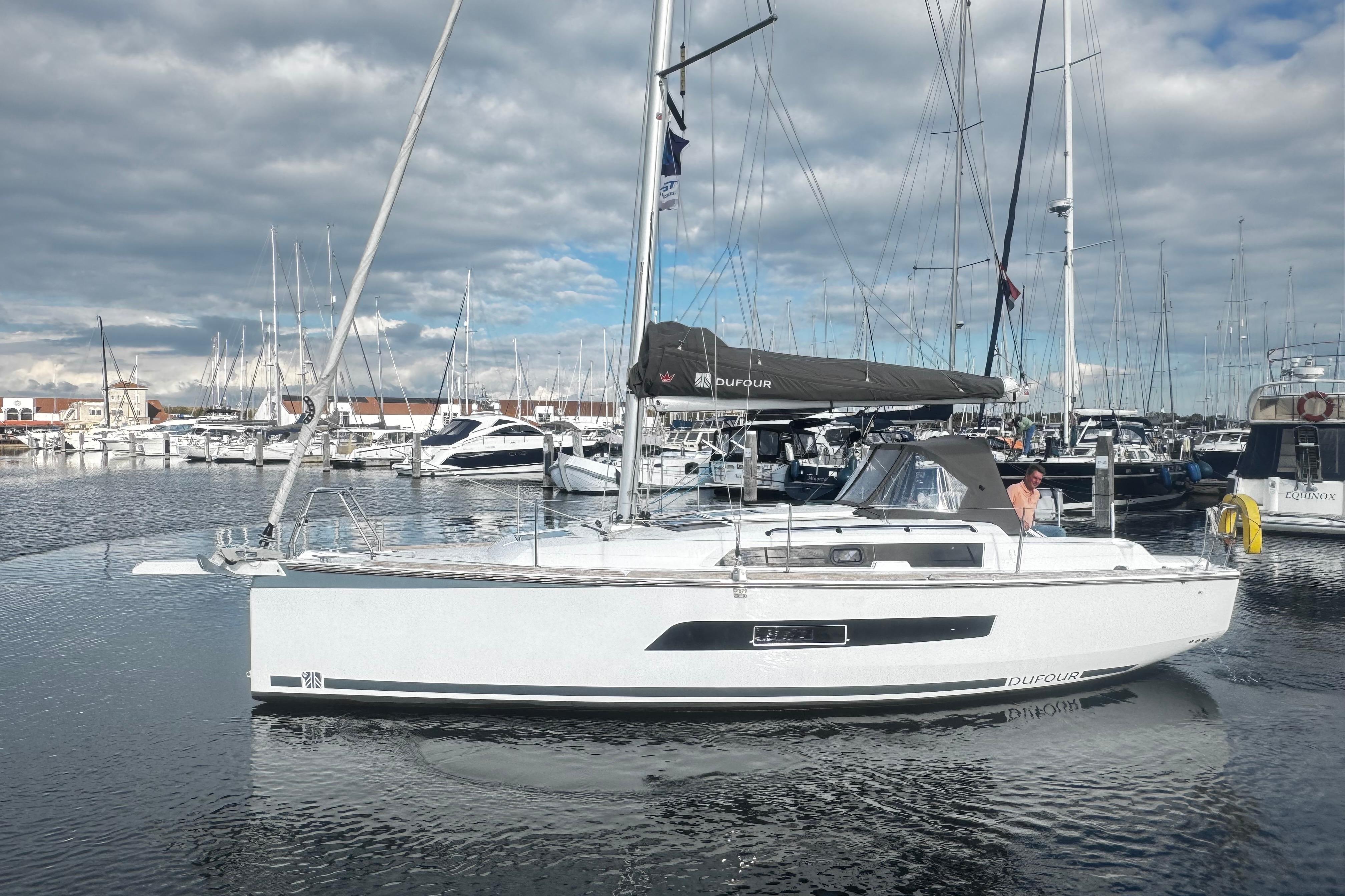 Dufour 32 — foto 5 van 11