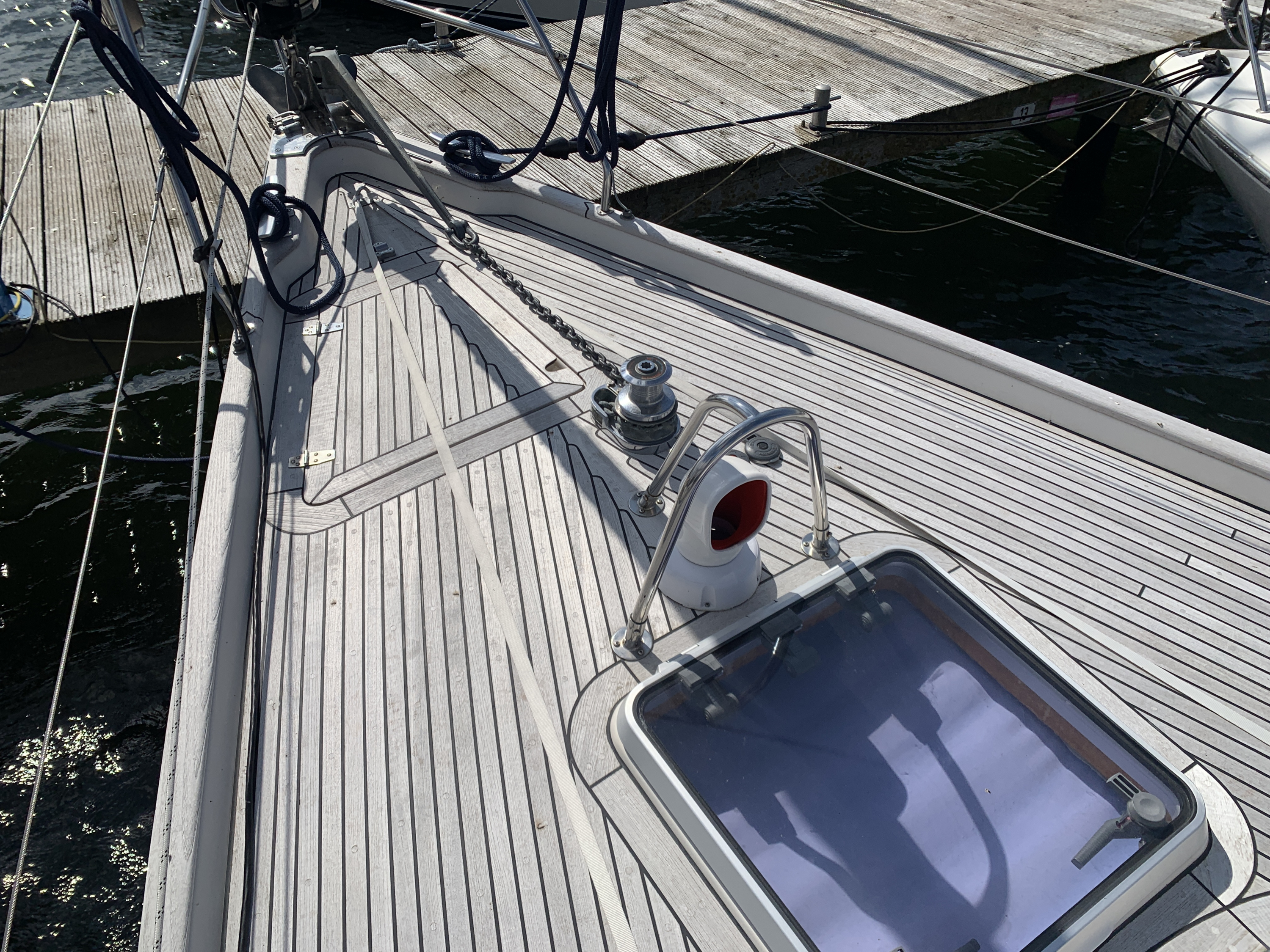 Hallberg-Rassy 42 — foto 17 van 77
