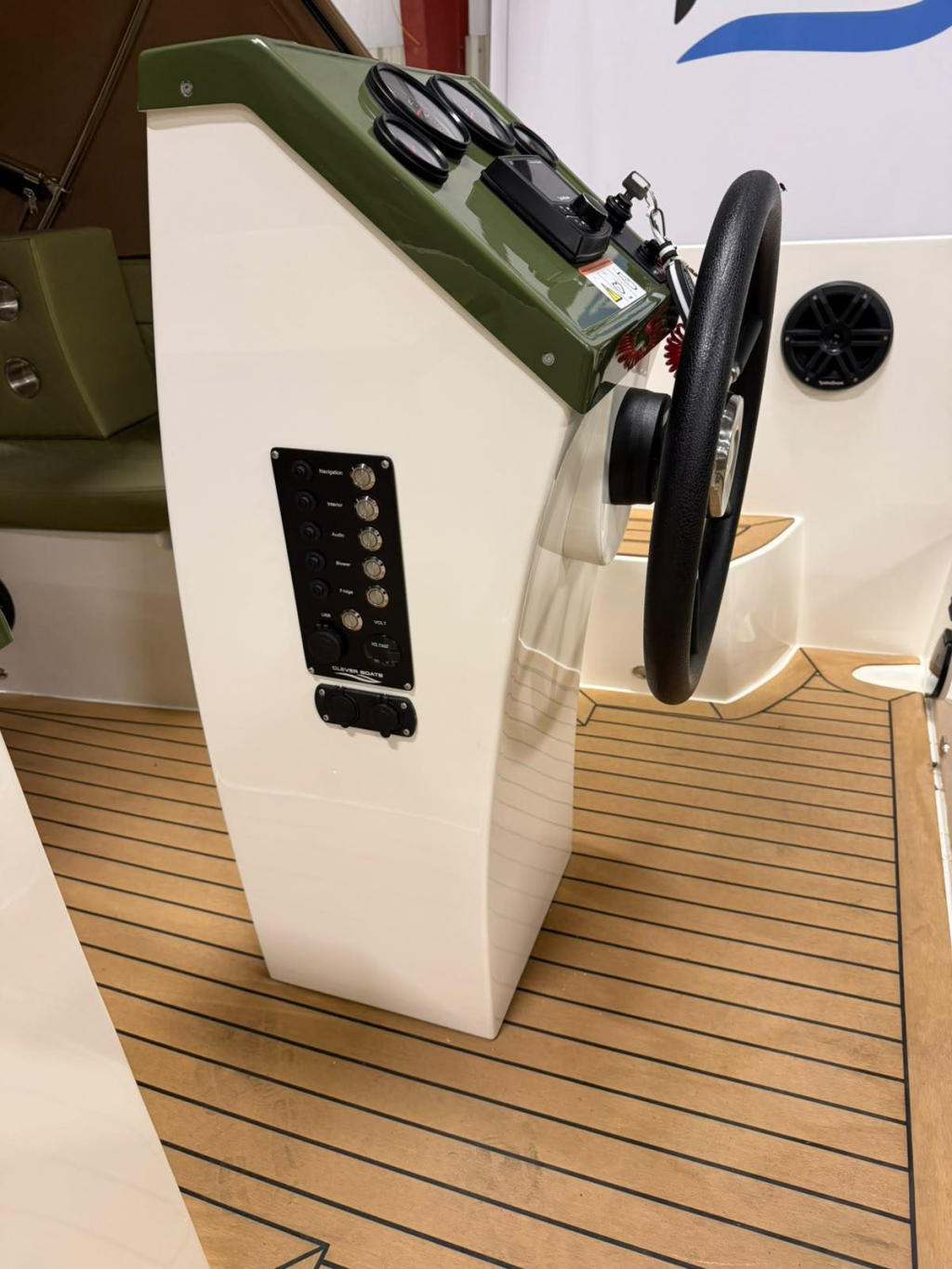 Clever 60 incl. Suzuki 40PK, Radio, Permateak, Buiskap en meer opties! NU IN DE AANBIEDING voor 40.999,- — foto 8 van 21