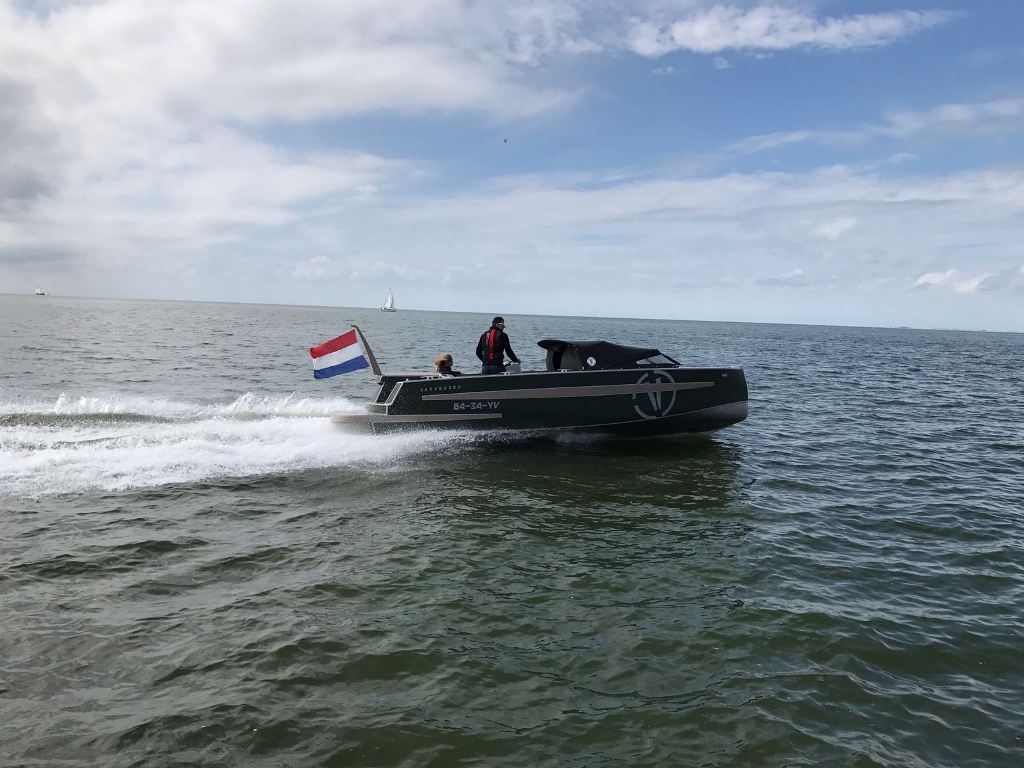 Van Vossen VanVossen Tender 777 (sport) — foto 30 van 30