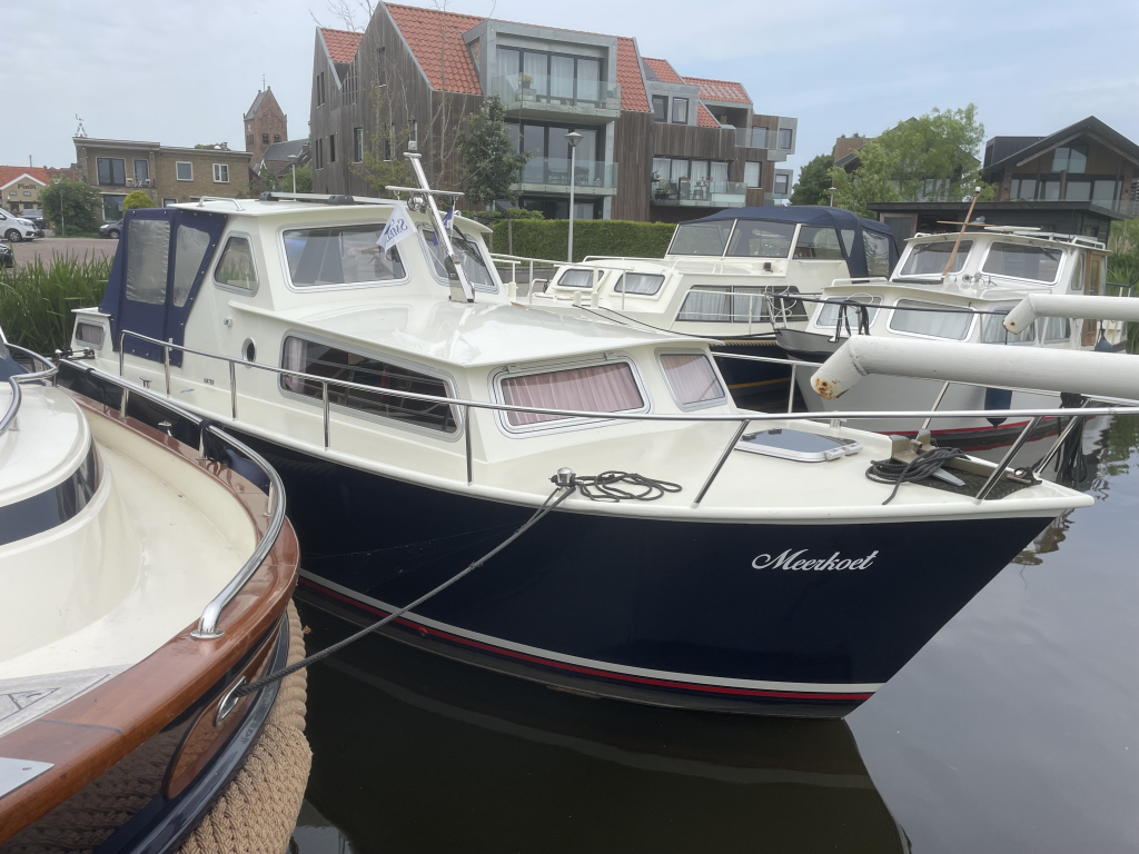 Curtevnne 830 AK 830 ak — foto 1 van 15