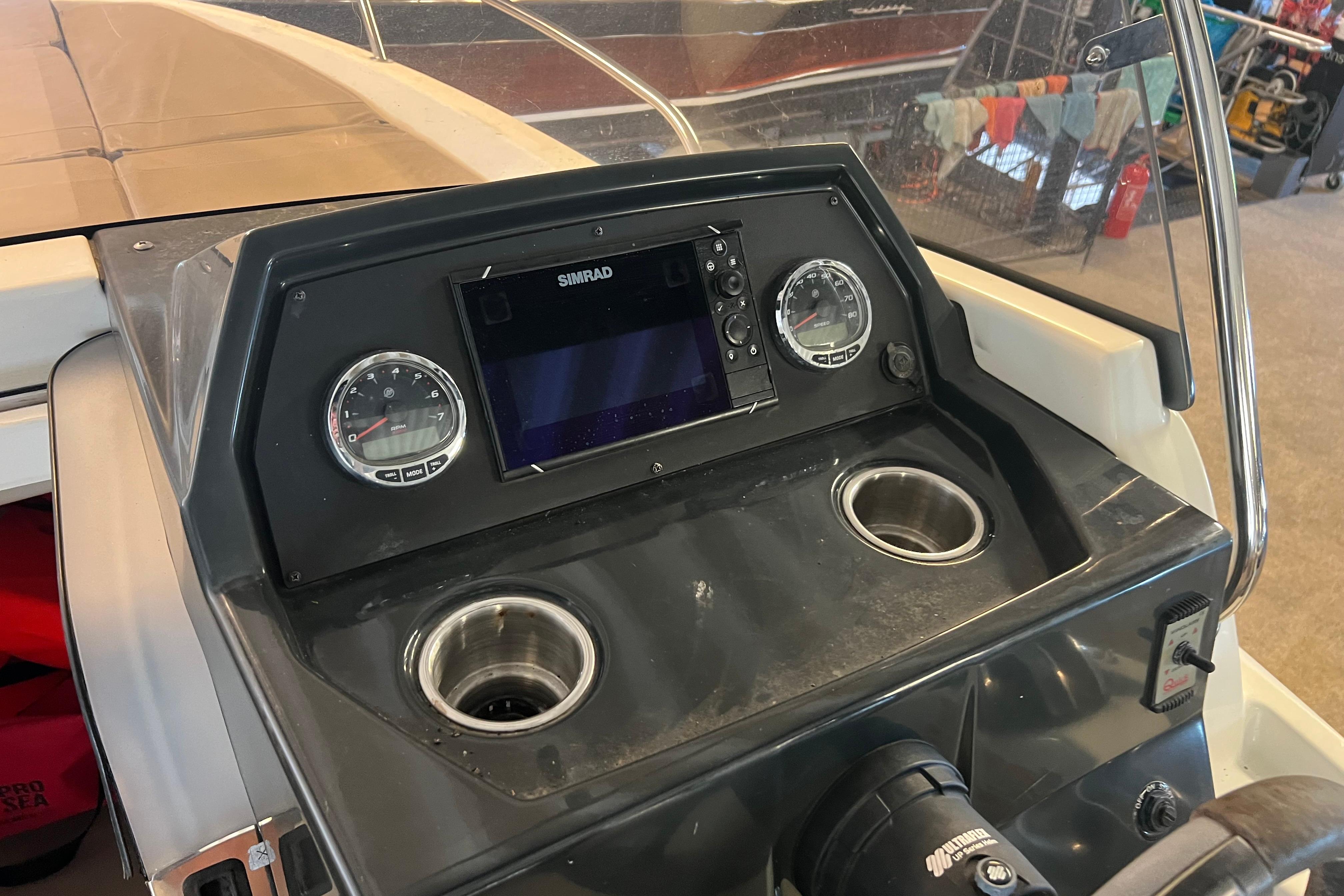 Quicksilver Activ 605 Sundeck - Foto 7