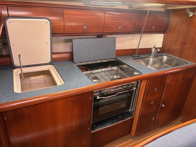 Bavaria 38-3 — foto 33 van 60