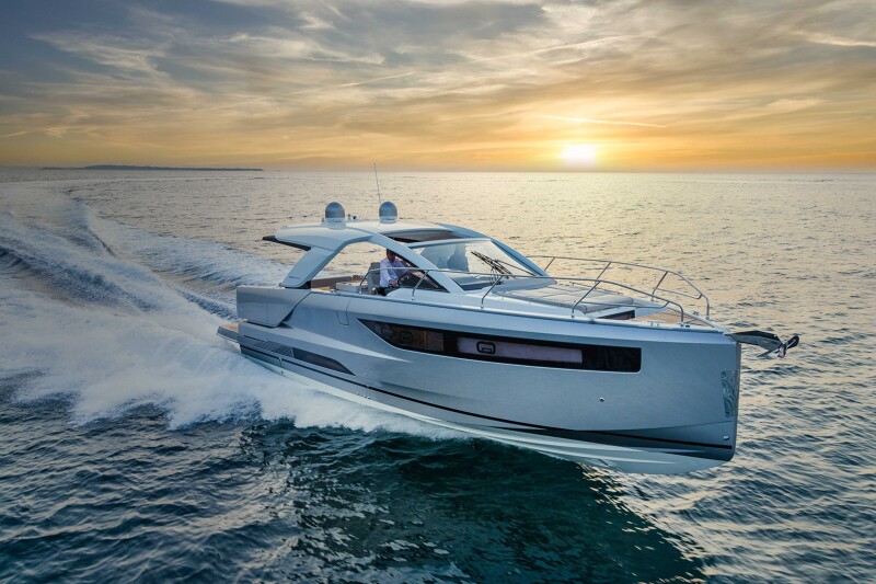 Jeanneau DB43 — foto 1 van 41