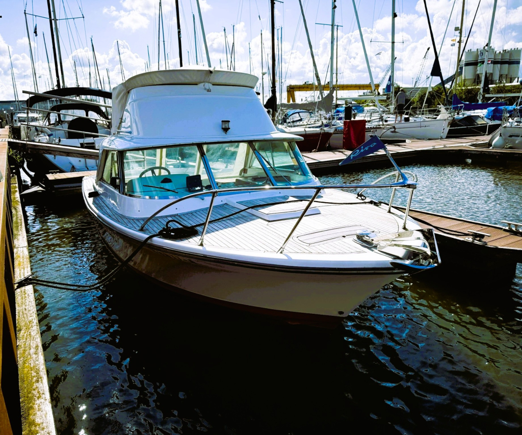 RivaBertram 25 Sport Fisherman