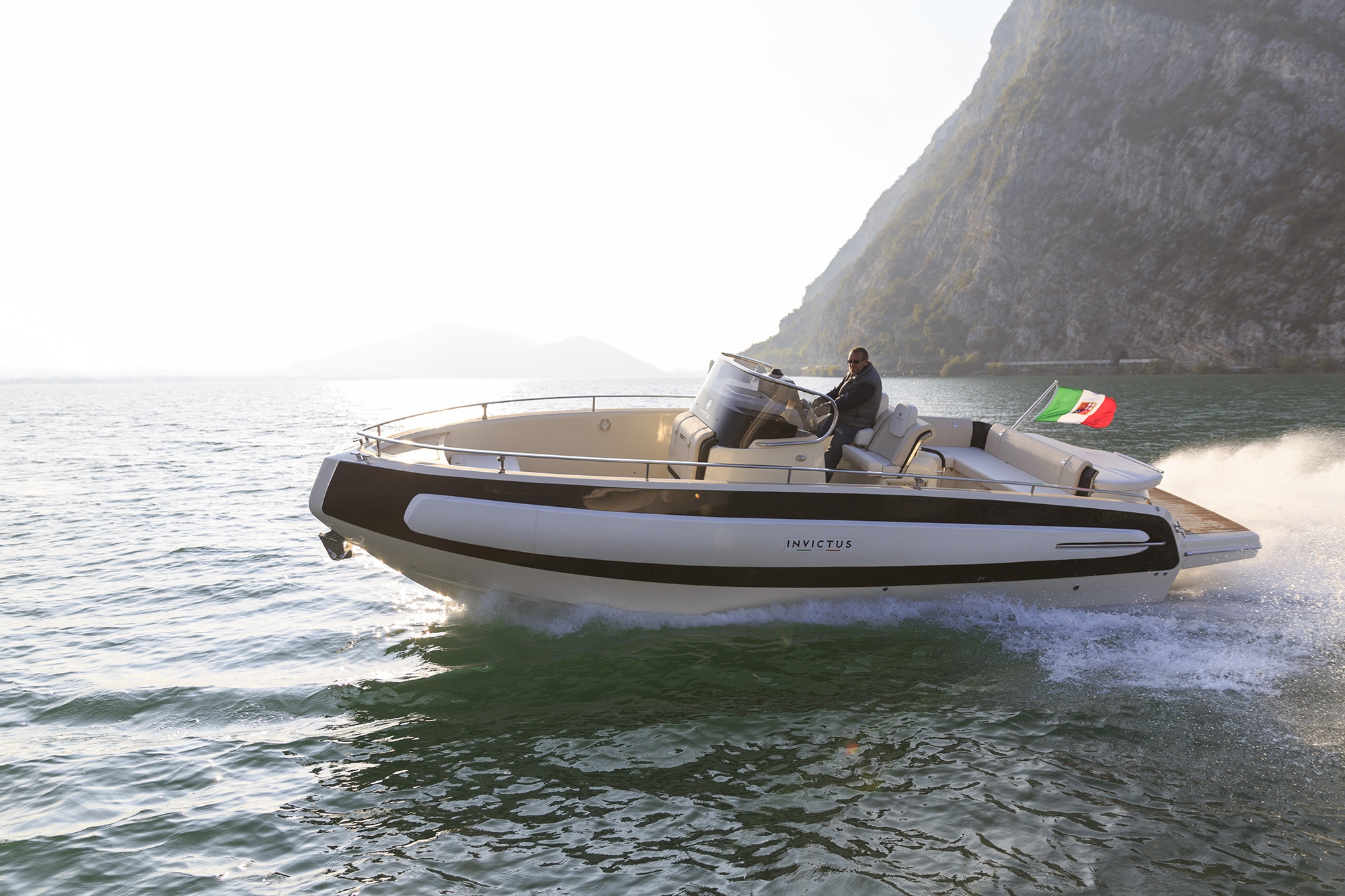 Invictus yachts Invictus 280 tt — foto 2 van 15