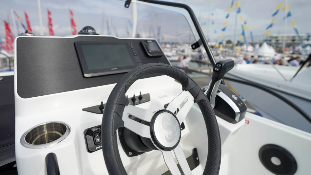 Beneteau Flyer 7 Sundeck | Samenstellen vanaf €39.783,- — foto 7 van 9