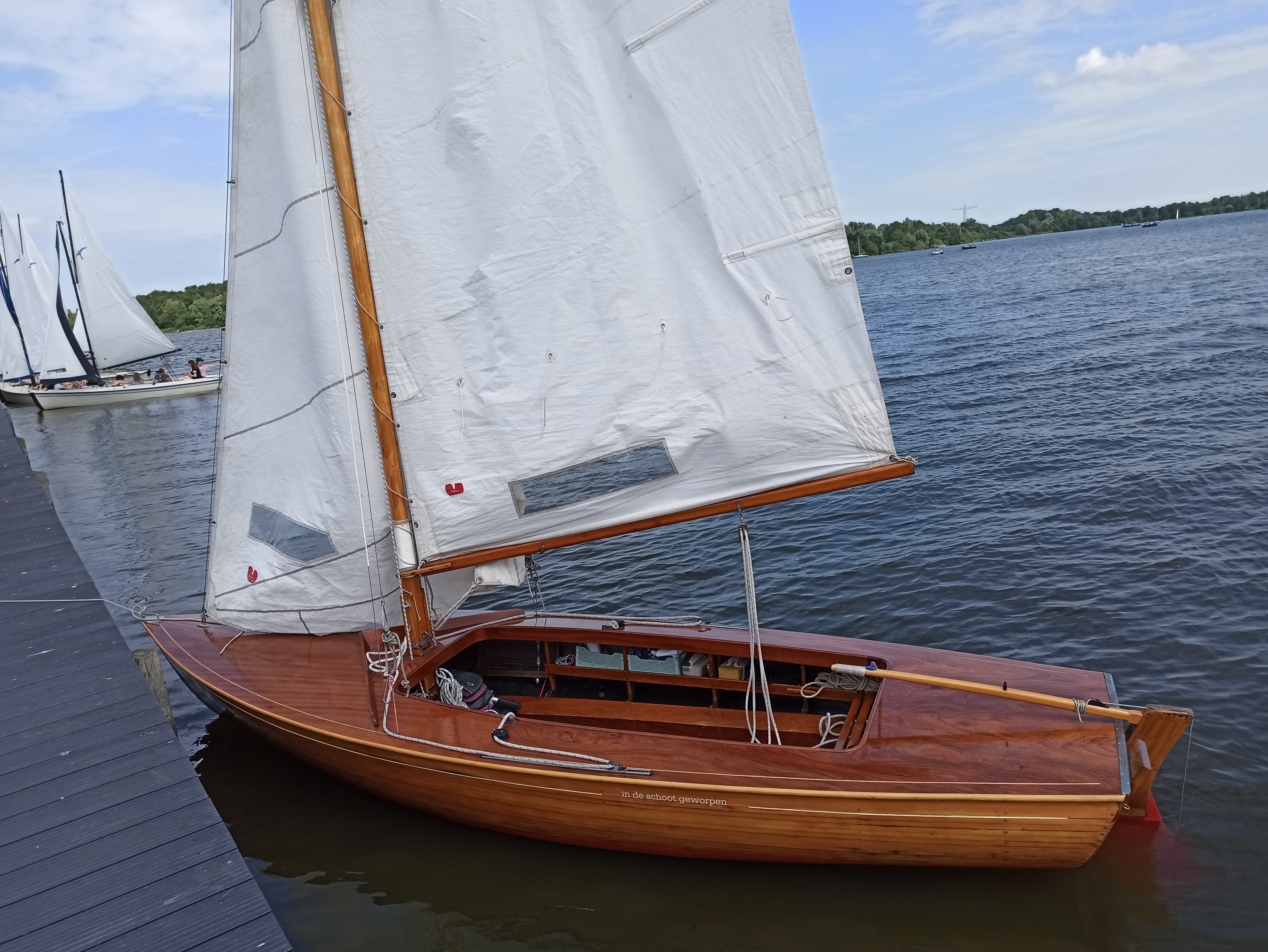 Open zeilboot — foto 1 van 6