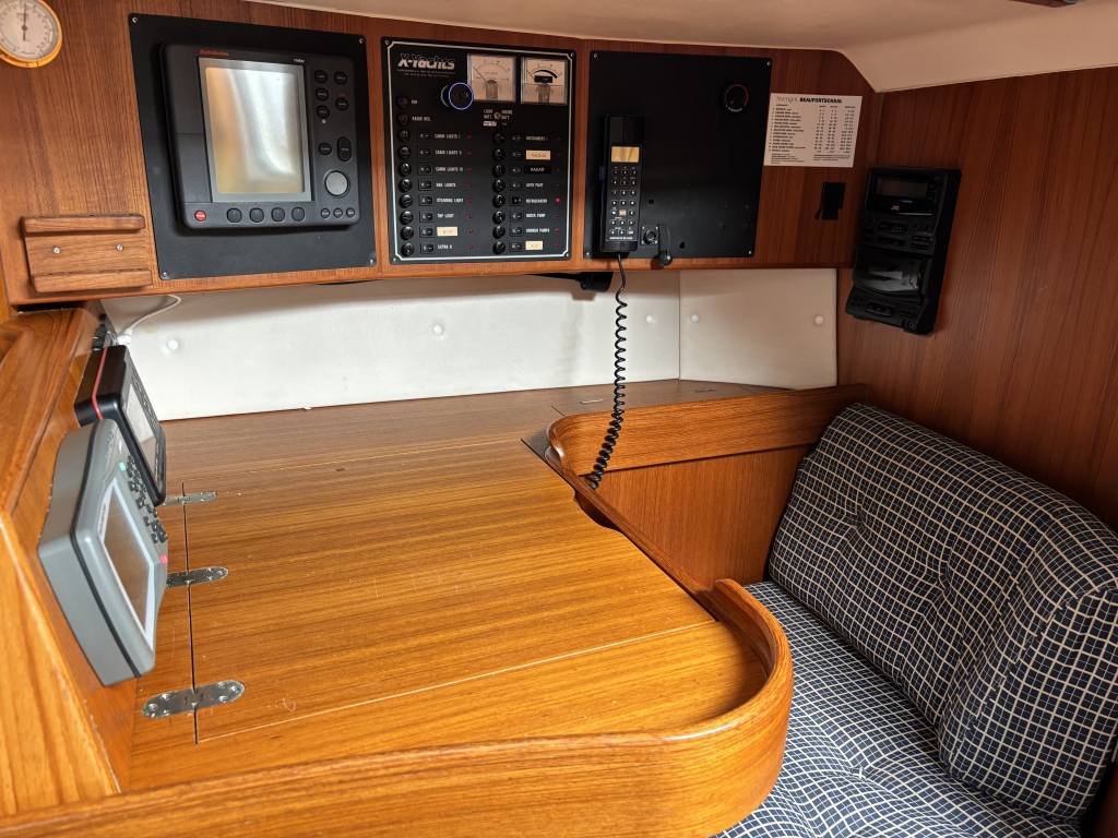 X-Yachts 412 — foto 28 van 35