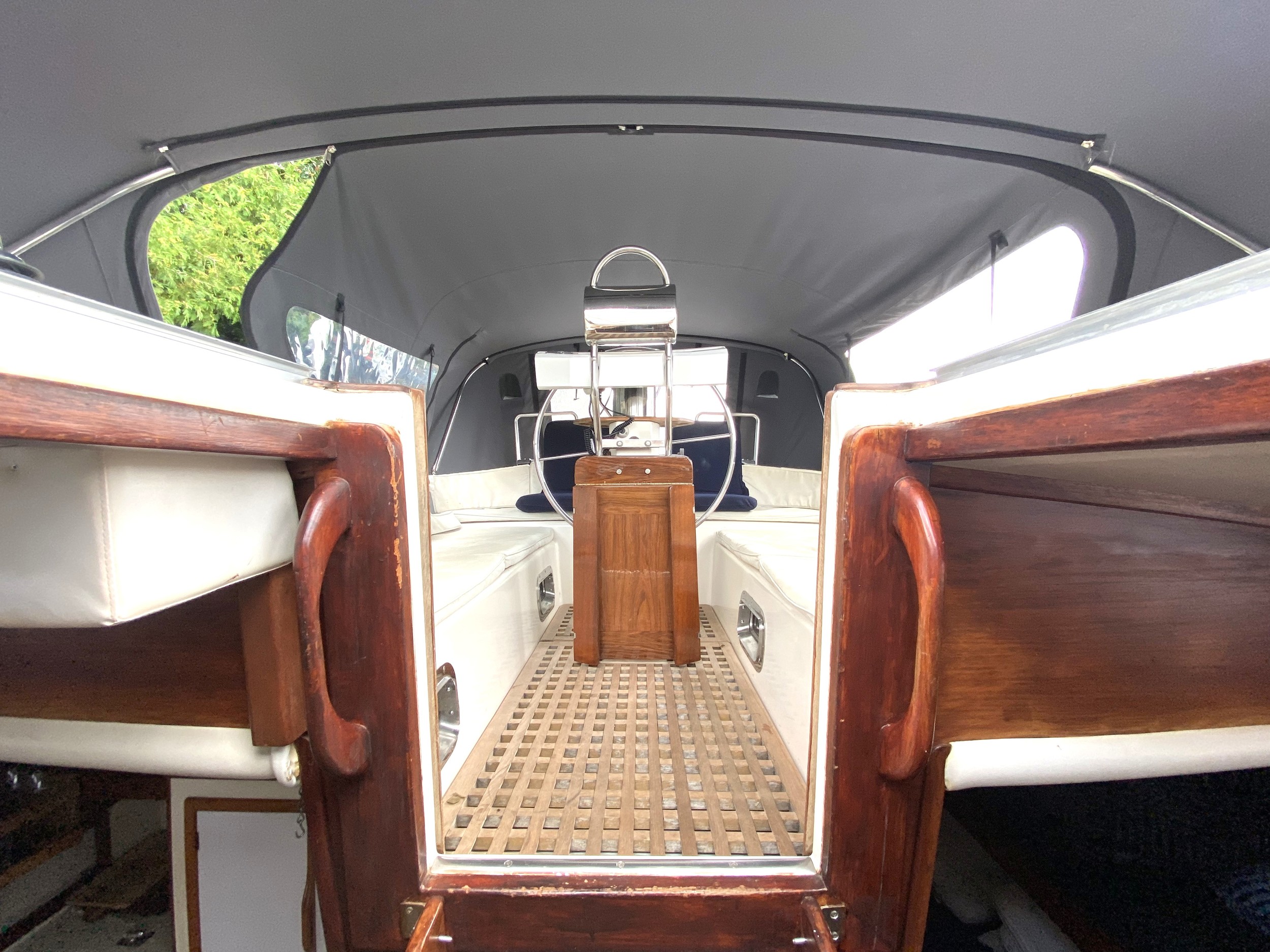 Irwin 49 Blue Water Cruiser — foto 32 van 35