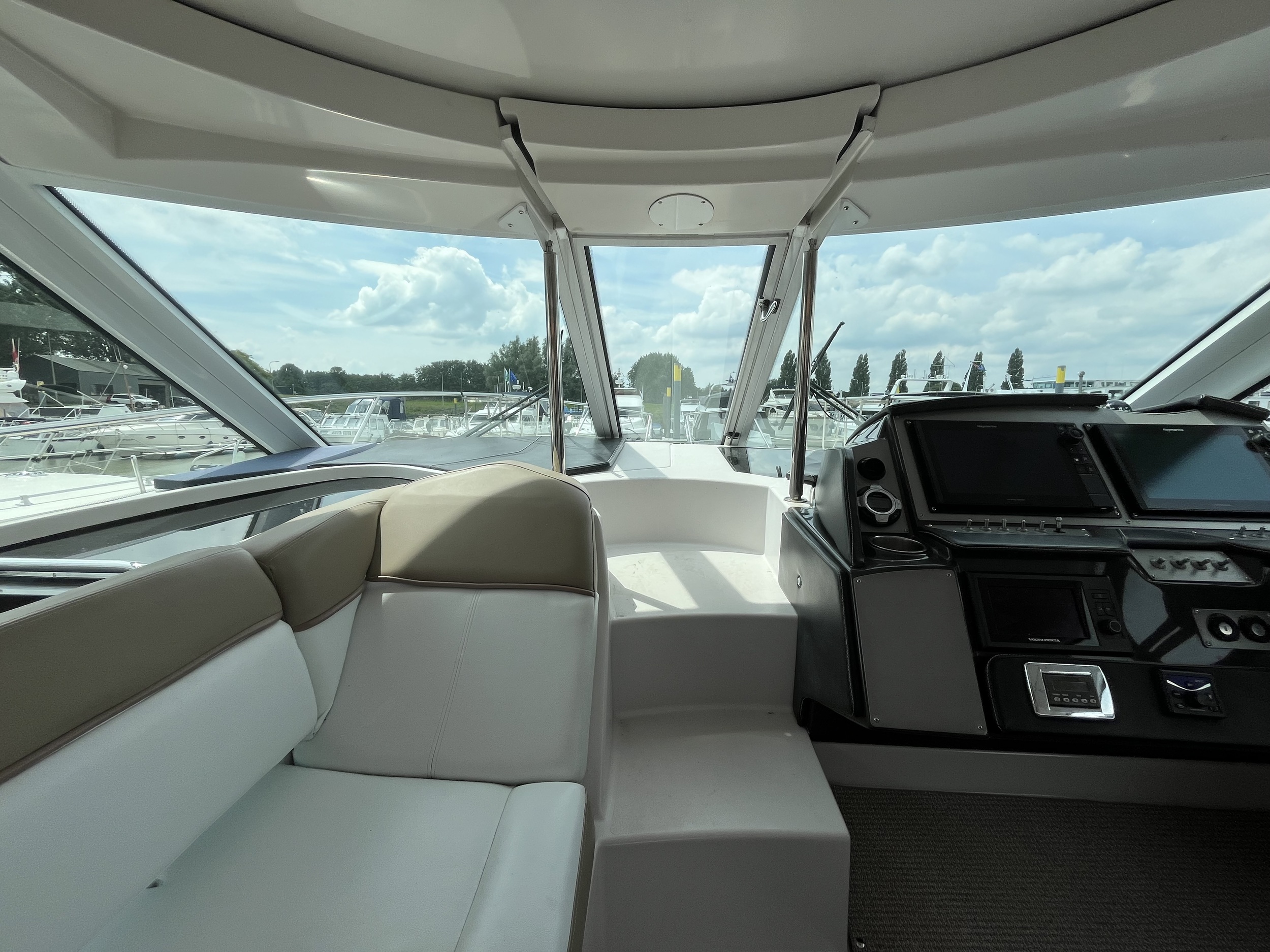 Four Winns V435 - Export — foto 17 van 73
