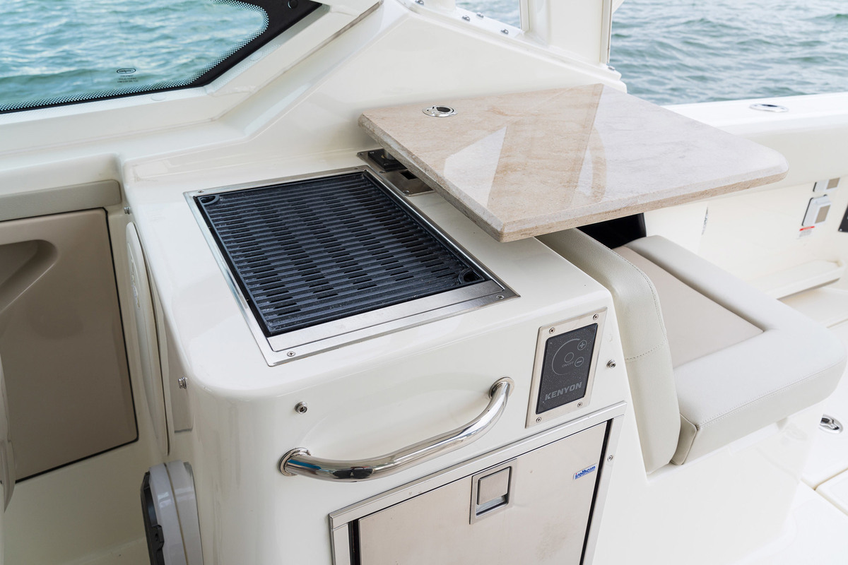 Boston Whaler 280 Vantage — foto 8 van 14