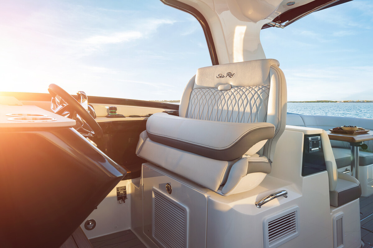 Sea Ray Sundancer 370 — foto 39 van 64