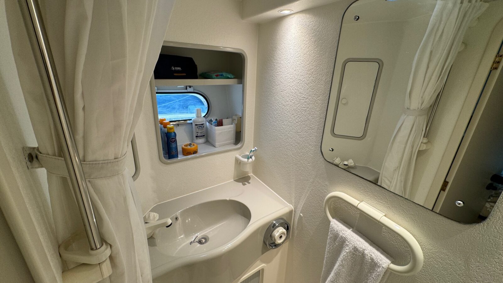 Fairline 43 Flybridge — foto 32 van 40