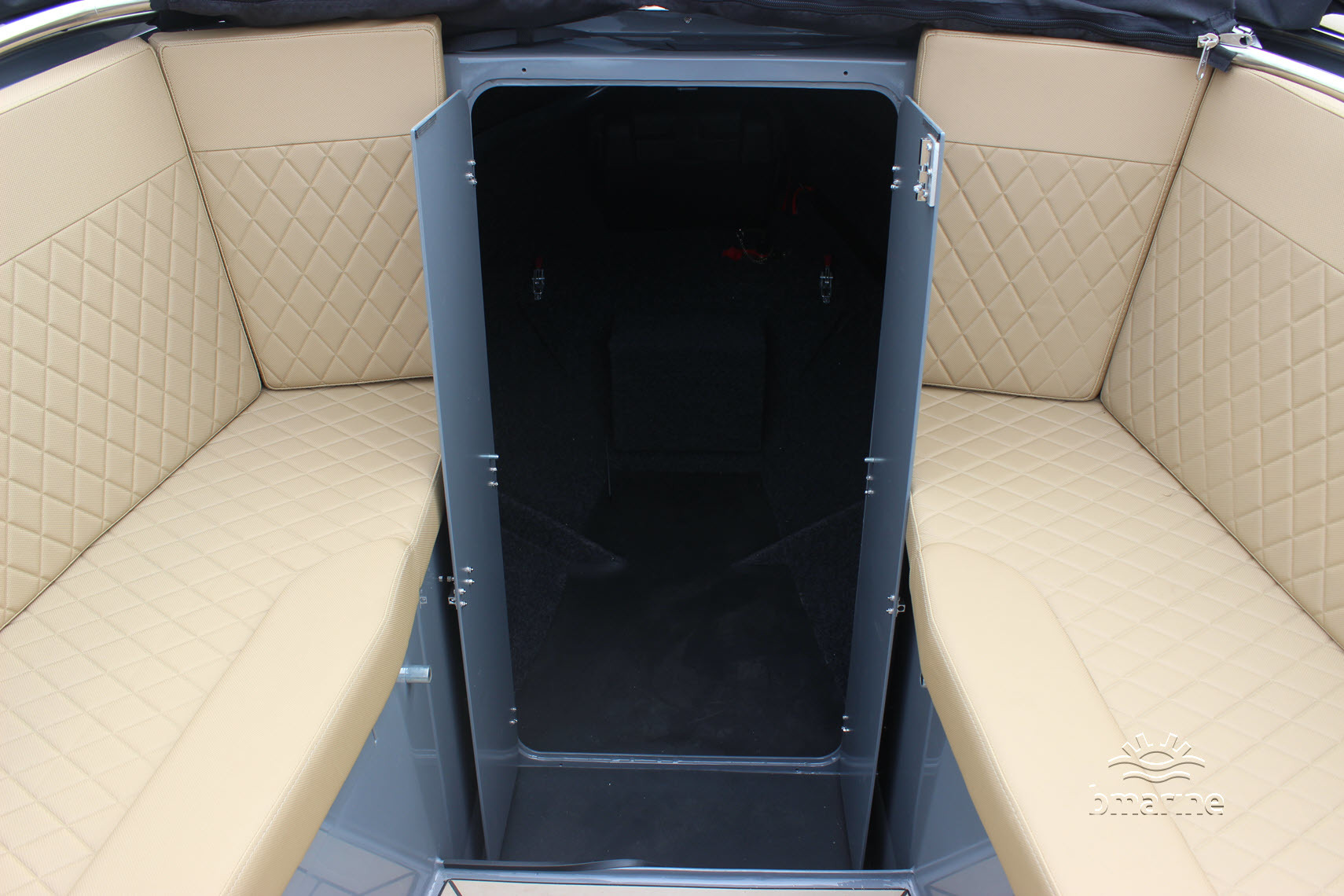 Elite 717 Tender — foto 8 van 34