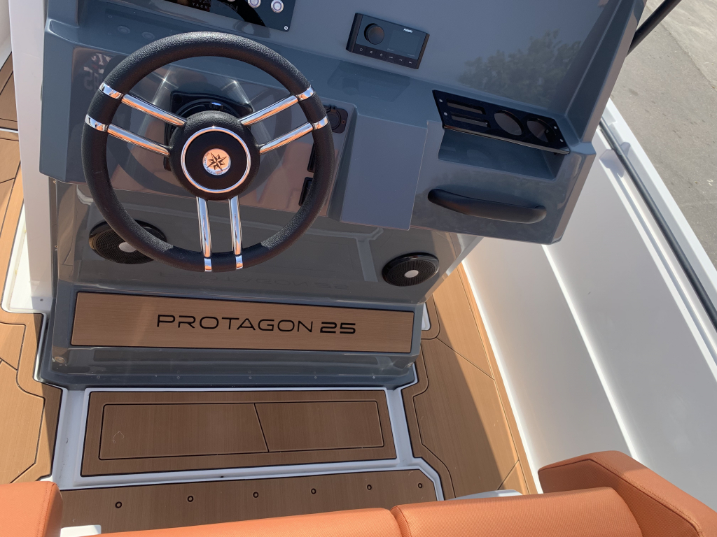 Protagon 25 — foto 12 van 19