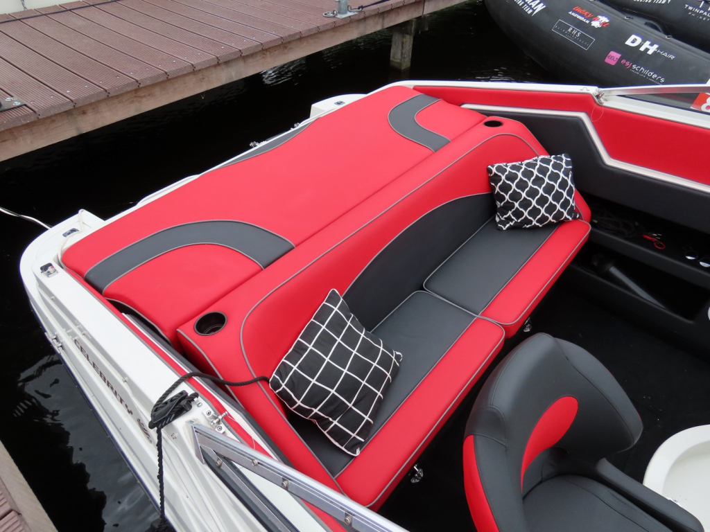 Celebrity 240 CC — foto 7 van 19