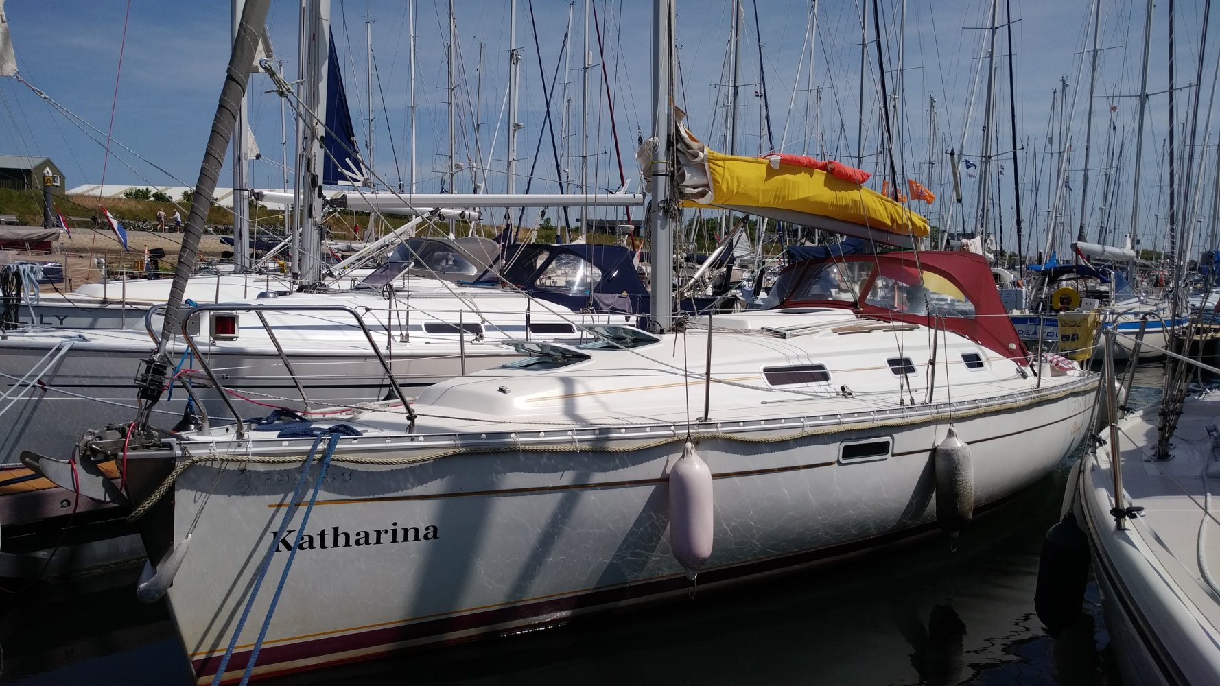 Beneteau - Sailing Yacht - GRP (Polyester) - 1998 - € 49.500 — foto 2 van 11