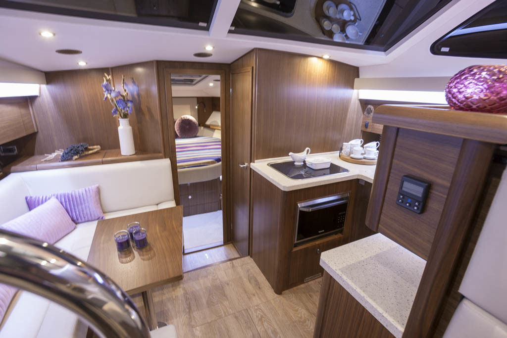 Haines 400 Aft Cabin — foto 5 van 22