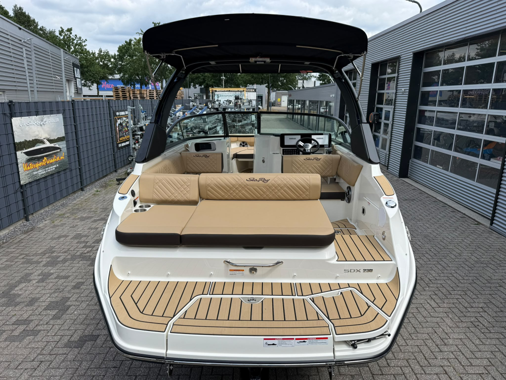 Sea Ray SDX 230 — foto 6 van 50