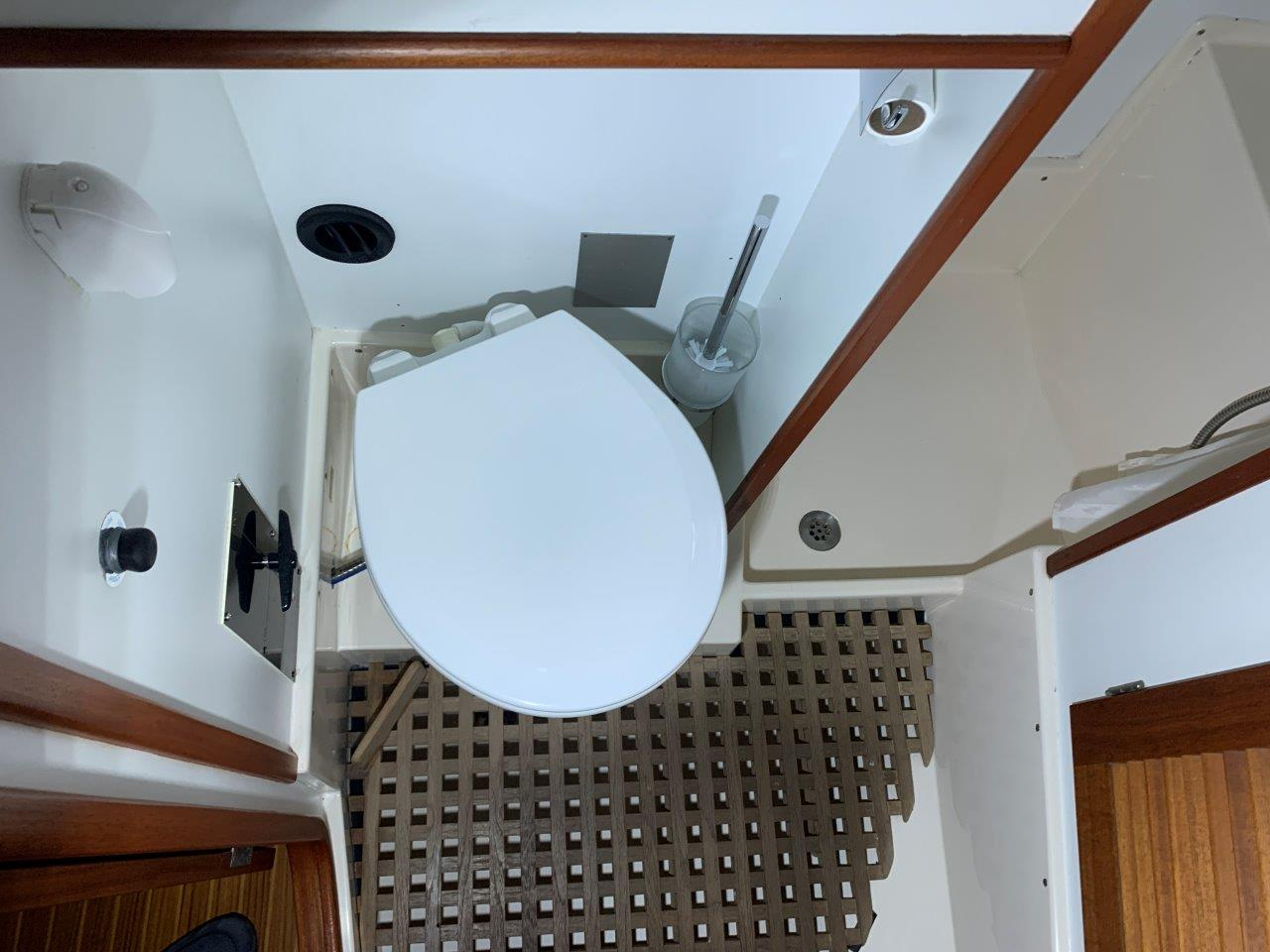 Hallberg-Rassy 45 — foto 44 van 108