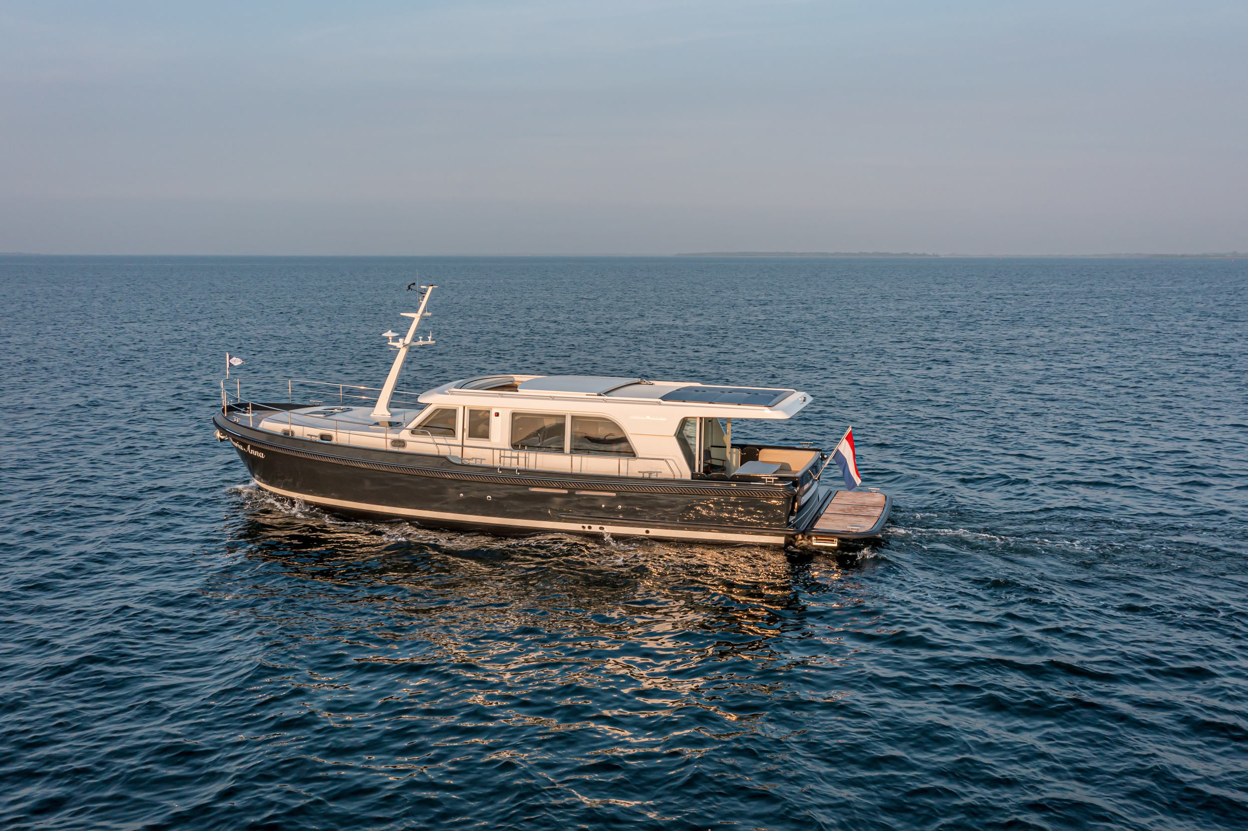 Linssen Grand Sturdy 500 Sedan Variodeck — foto 6 van 66