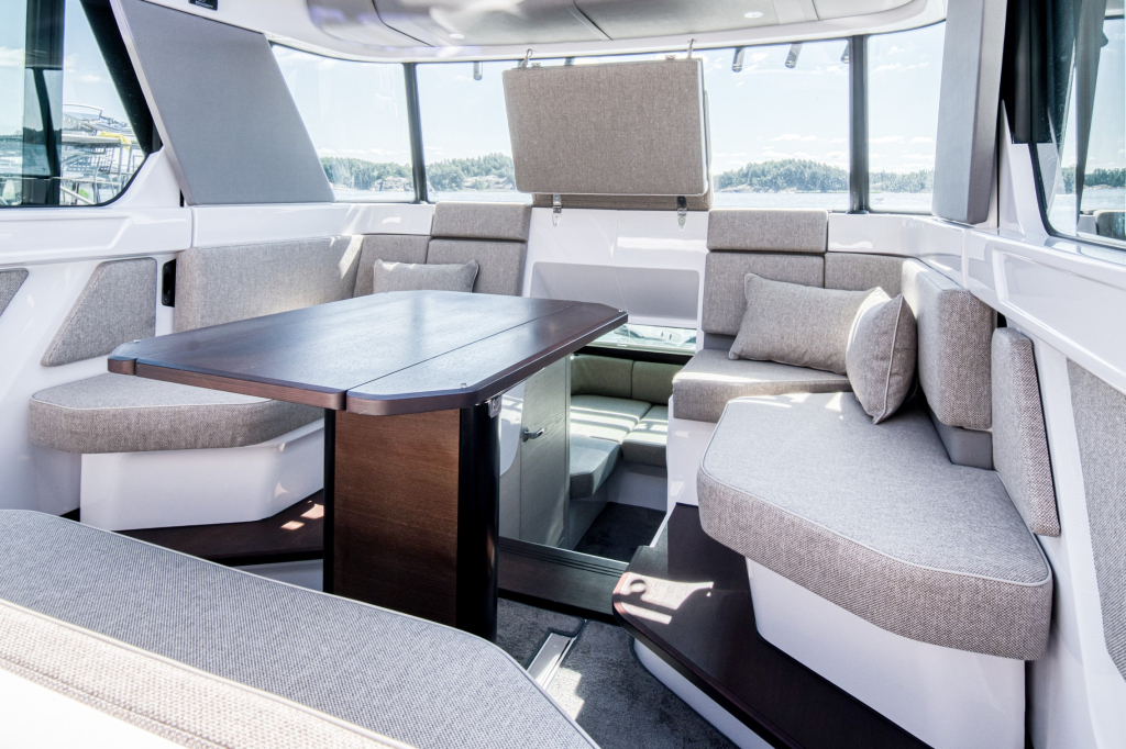 Axopar 45 Cross Cabin BRABUS — foto 18 van 23